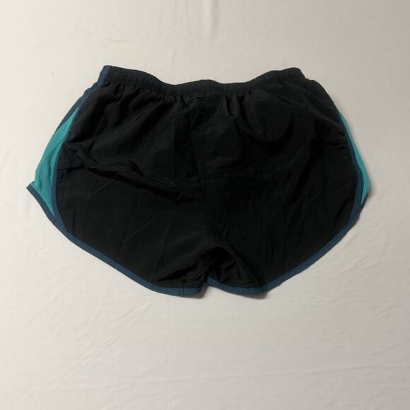 Nike Women’s Dri Fit Black Shorts Size Small - Picture 2 of 7